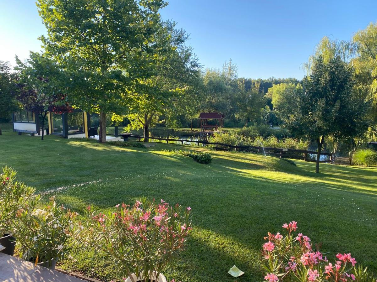 Kuria Vendeghaz Otel Poroszló Dış mekan fotoğraf