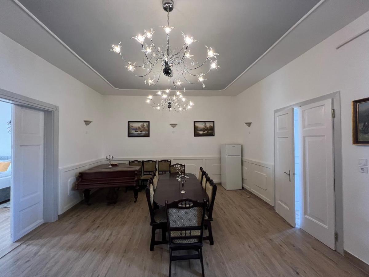 Kuria Vendeghaz Otel Poroszló Dış mekan fotoğraf