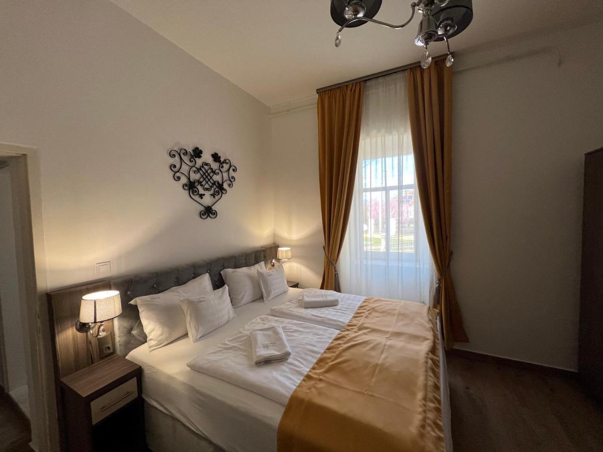 Kuria Vendeghaz Otel Poroszló Dış mekan fotoğraf